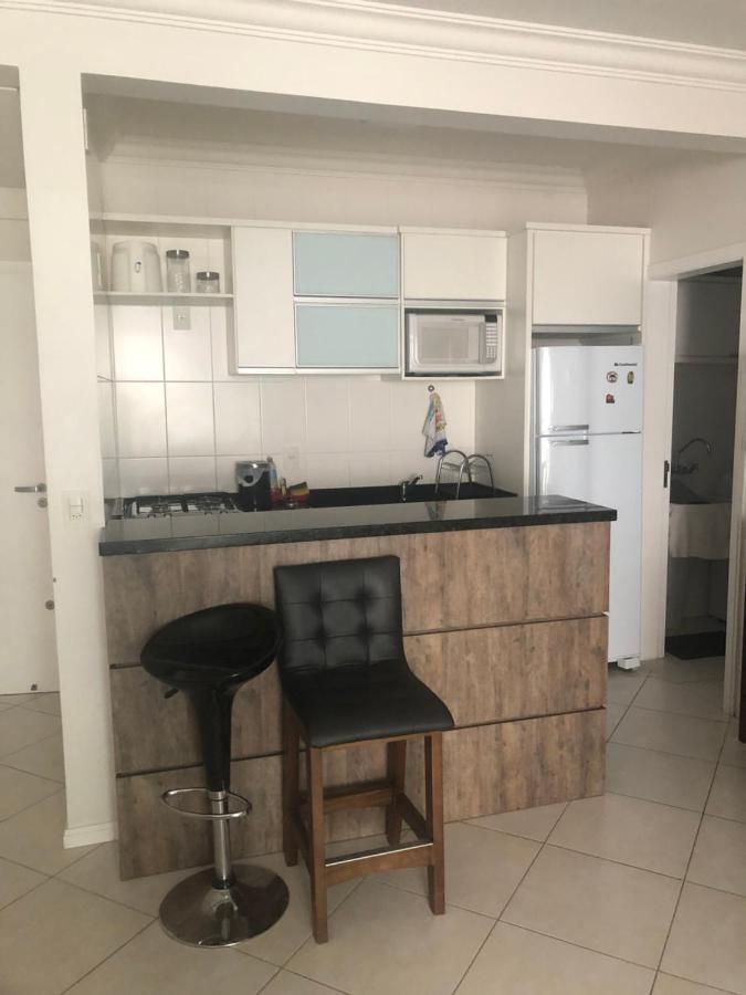 Apartamento Ravena - Praia Dos Ingleses フロリアノポリス エクステリア 写真
