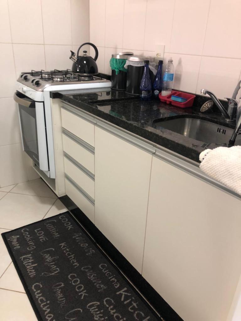 Apartamento Ravena - Praia Dos Ingleses フロリアノポリス エクステリア 写真