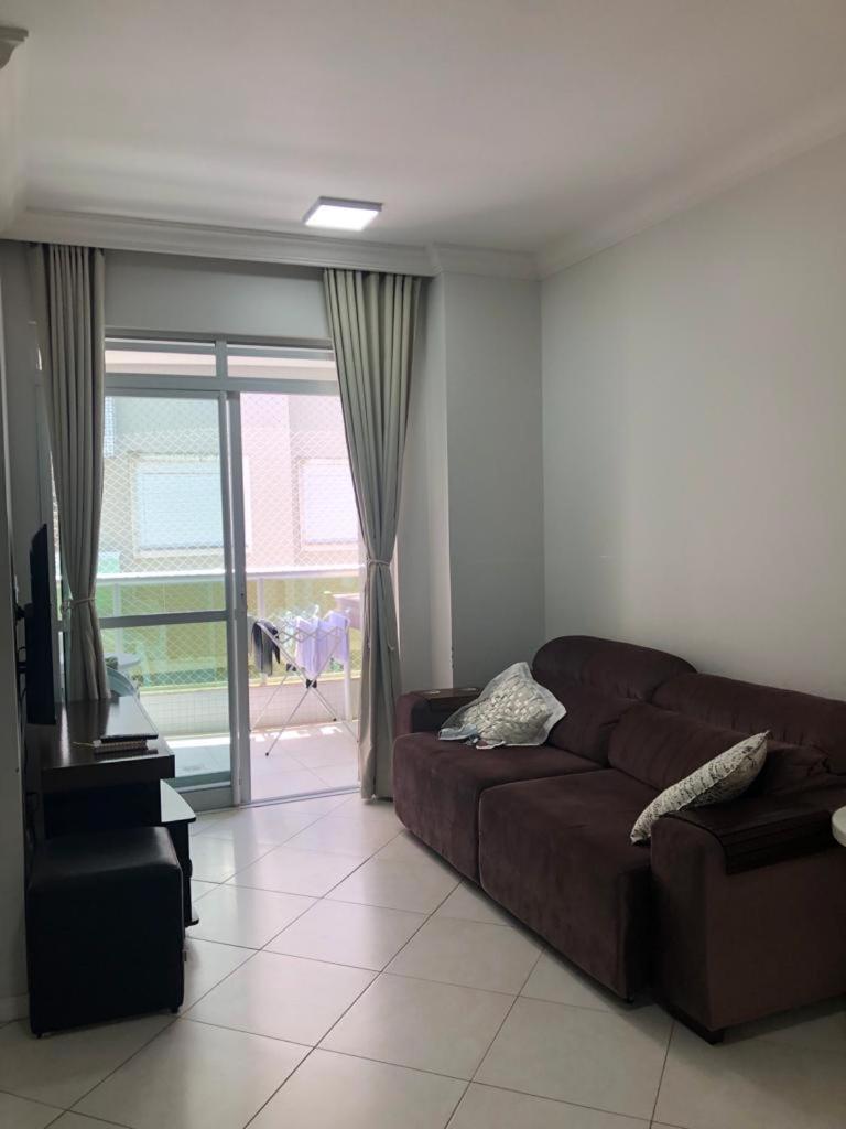 Apartamento Ravena - Praia Dos Ingleses フロリアノポリス エクステリア 写真